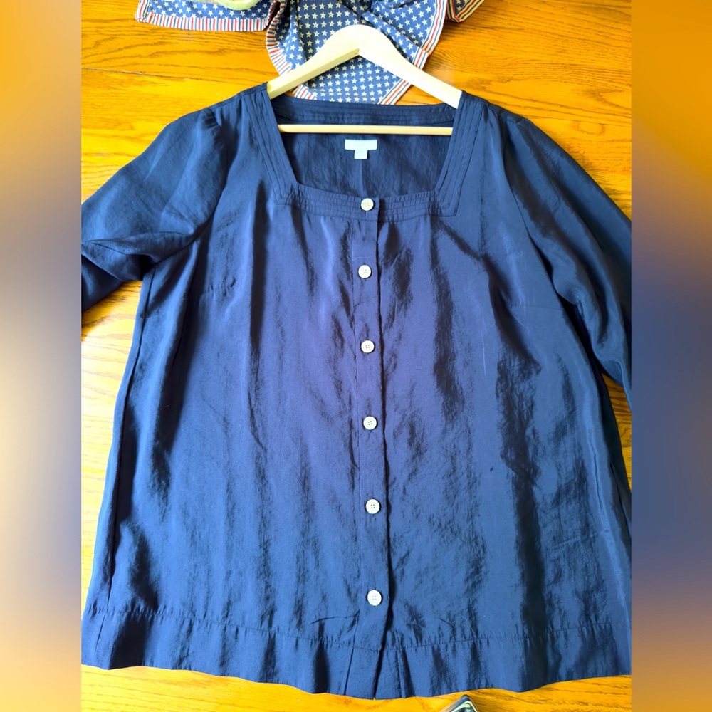 J Jill Women's Navy Button-Up Top Tall Large EUC
